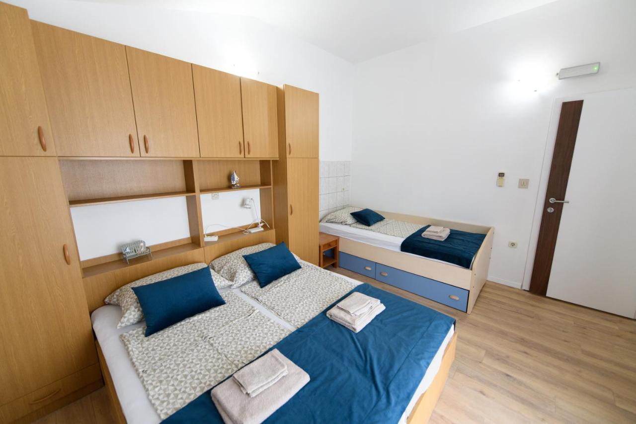 Cozy Beach Apartments Makarska Esterno foto